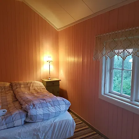 Casa de hóspedes Haugtun Gardspensjonat Og
