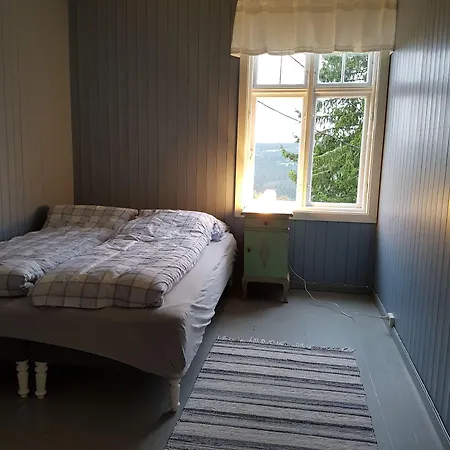 Haugtun Gardspensjonat Og Casa de hóspedes
