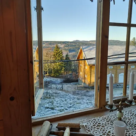 Haugtun Gardspensjonat Og Casa de hóspedes 2*