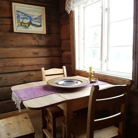 Casa de hóspedes Haugtun Gardspensjonat Og 2*