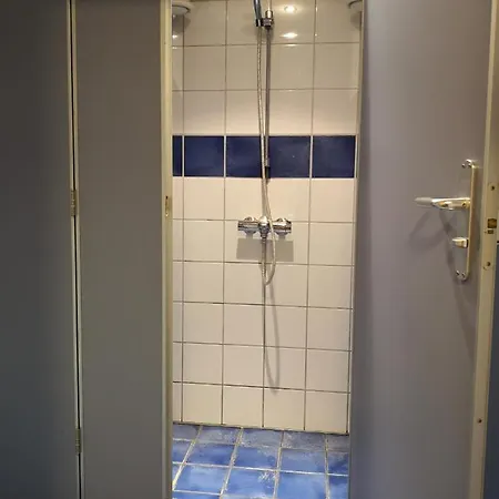 Pensionat Haugtun Gardspensjonat Og 2*